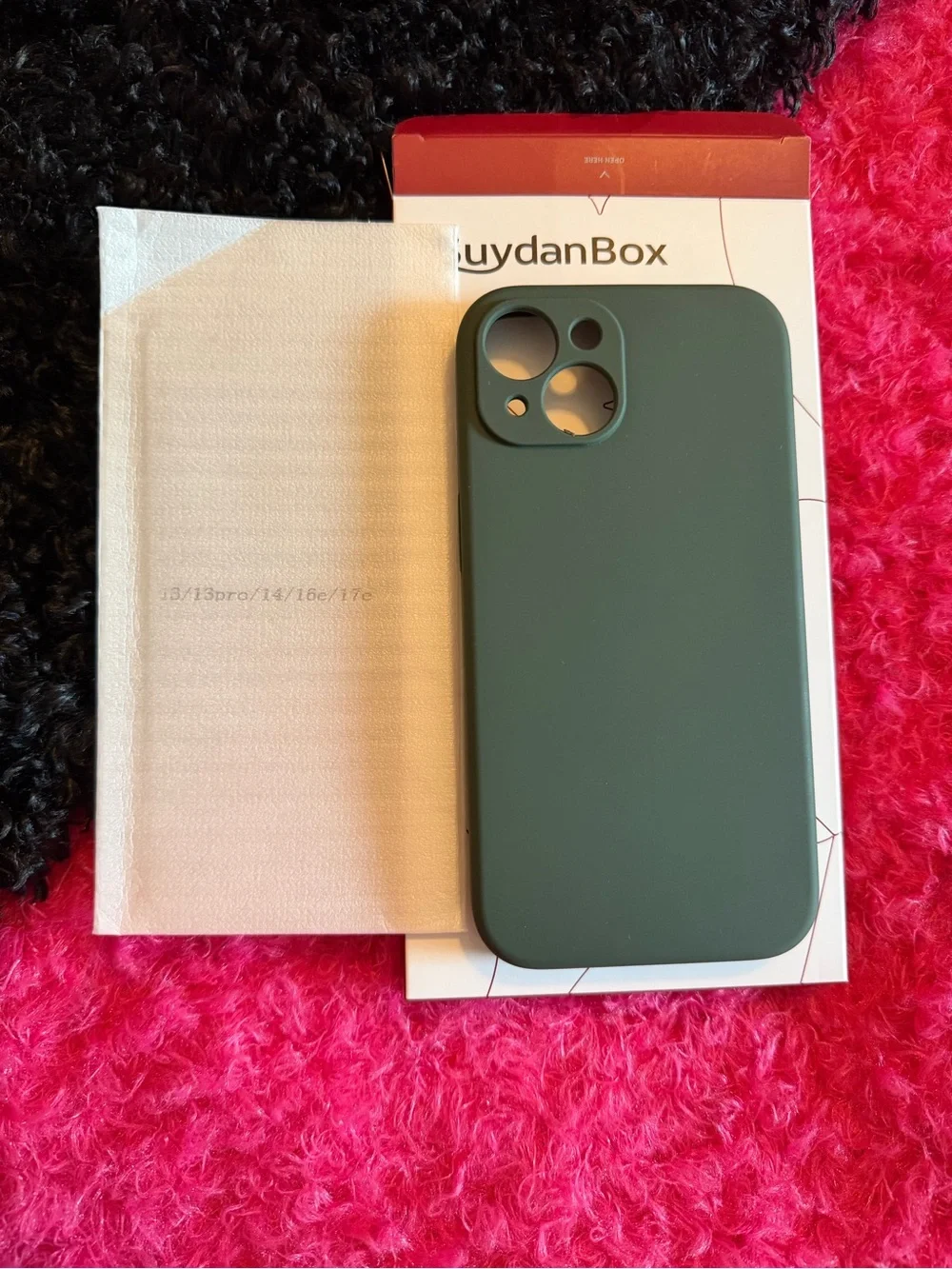 Silicone iPhone Case - Forest Green 13/13 pro/14/16e/17e